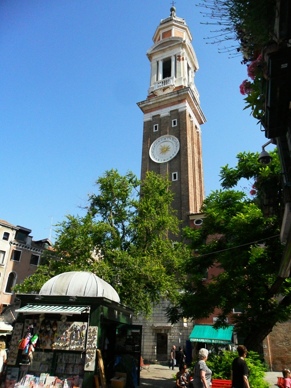 3 Campo dei Sant'Apostoli.JPG