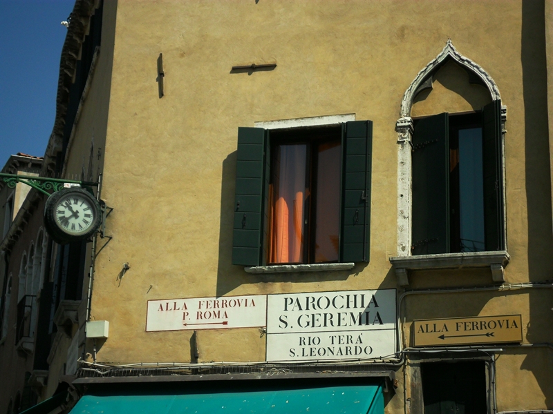 5 Cannaregio Guglie (4)_Edited.JPG